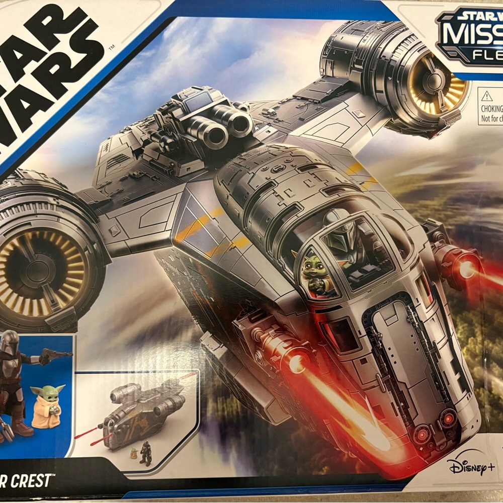 Hasbro Star Wars Mission Fleet The Mandalorian The Child Razor Crest ship toy